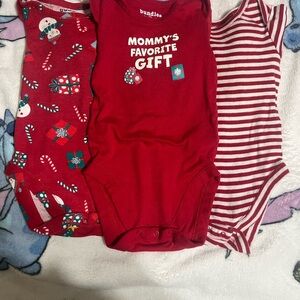 Carter’s Christmas Onesie Set 9 month